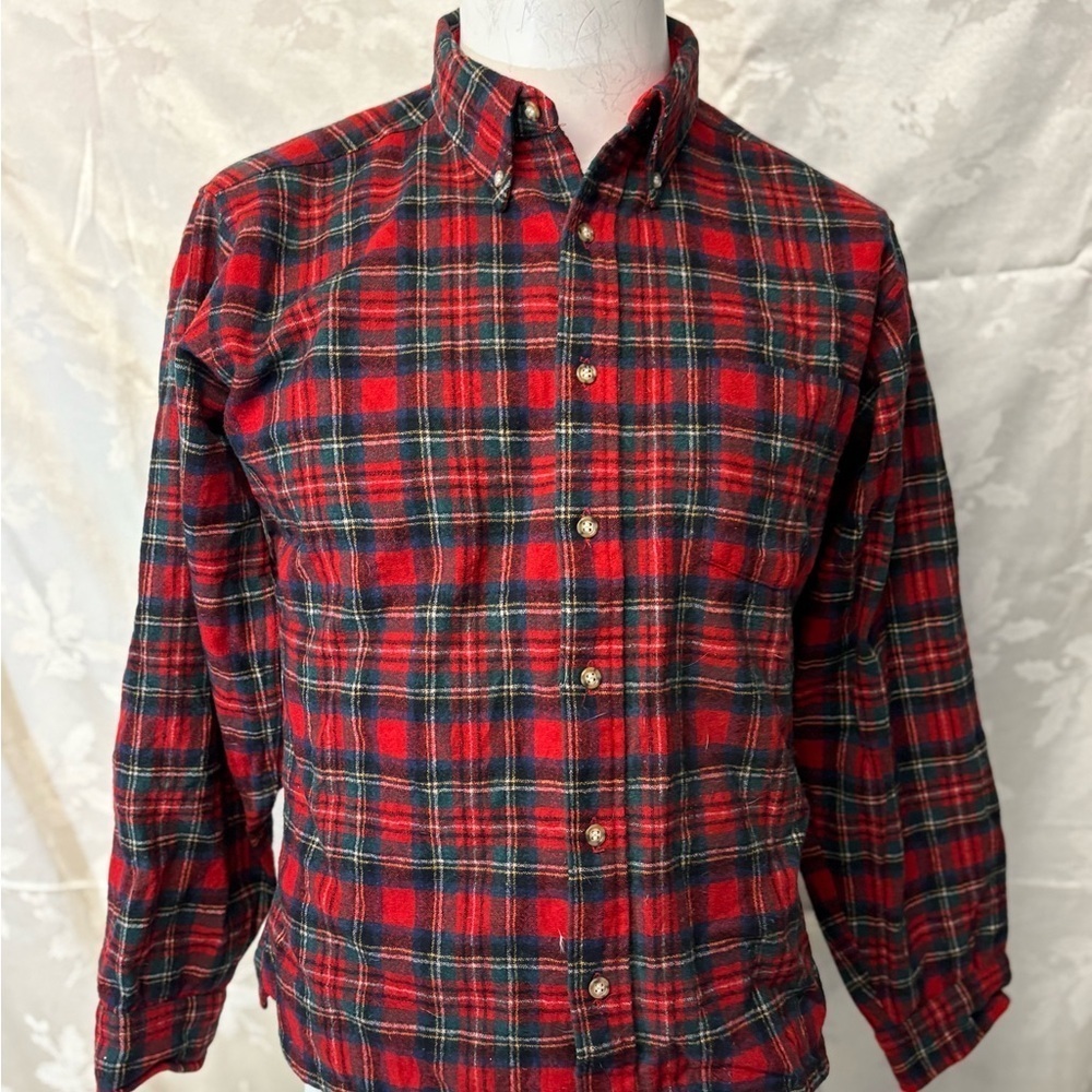 Pendleton Red and Green Plaid Casual Button Down Shirt